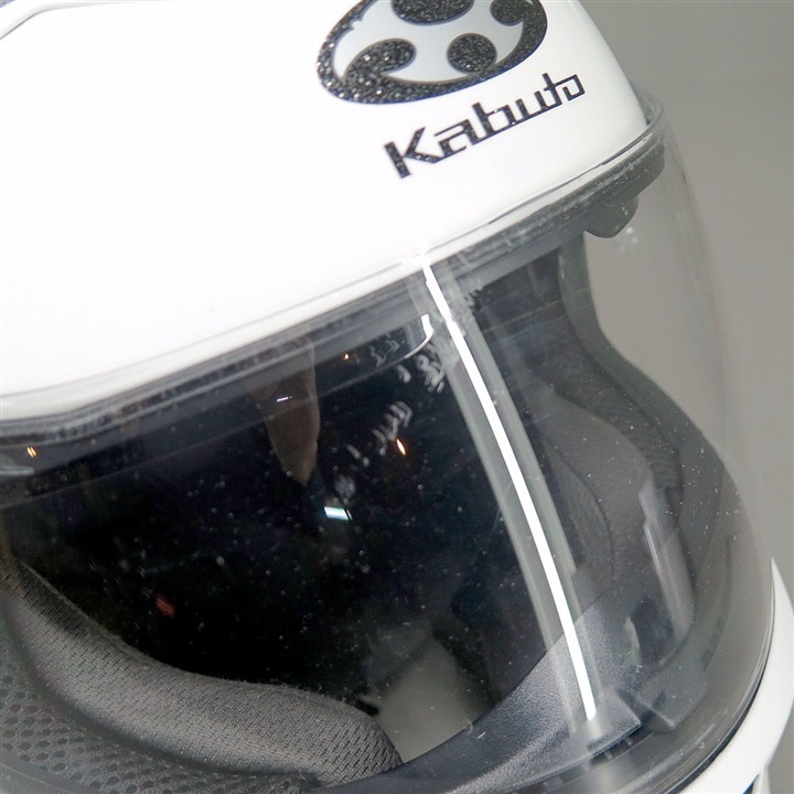OGK Kabuto KAMUI フルフェイスヘルメット Mサイズ 白 傷あり