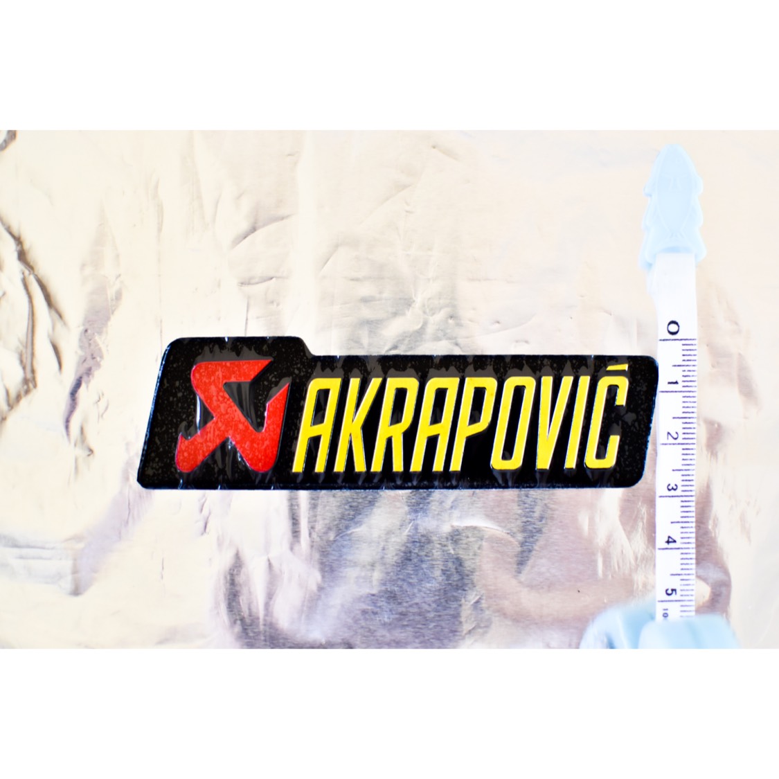 【数量限定】AKRAPOVIC アルミ耐熱 ステッカー 新品！