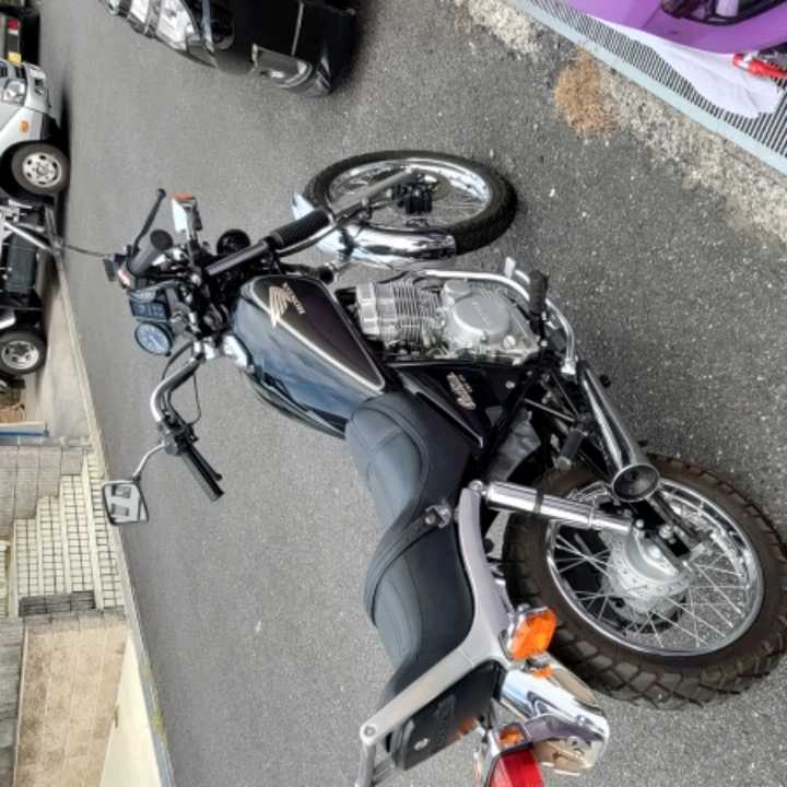 cbx125カスタム | ブンブン!マーケット